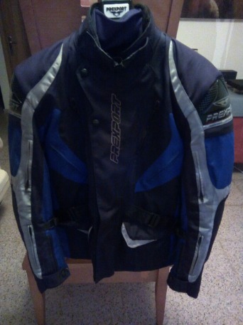 Chaqueta motorista. Talla L/XL