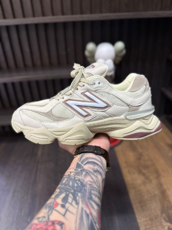 Ropa y zapatos de mujer